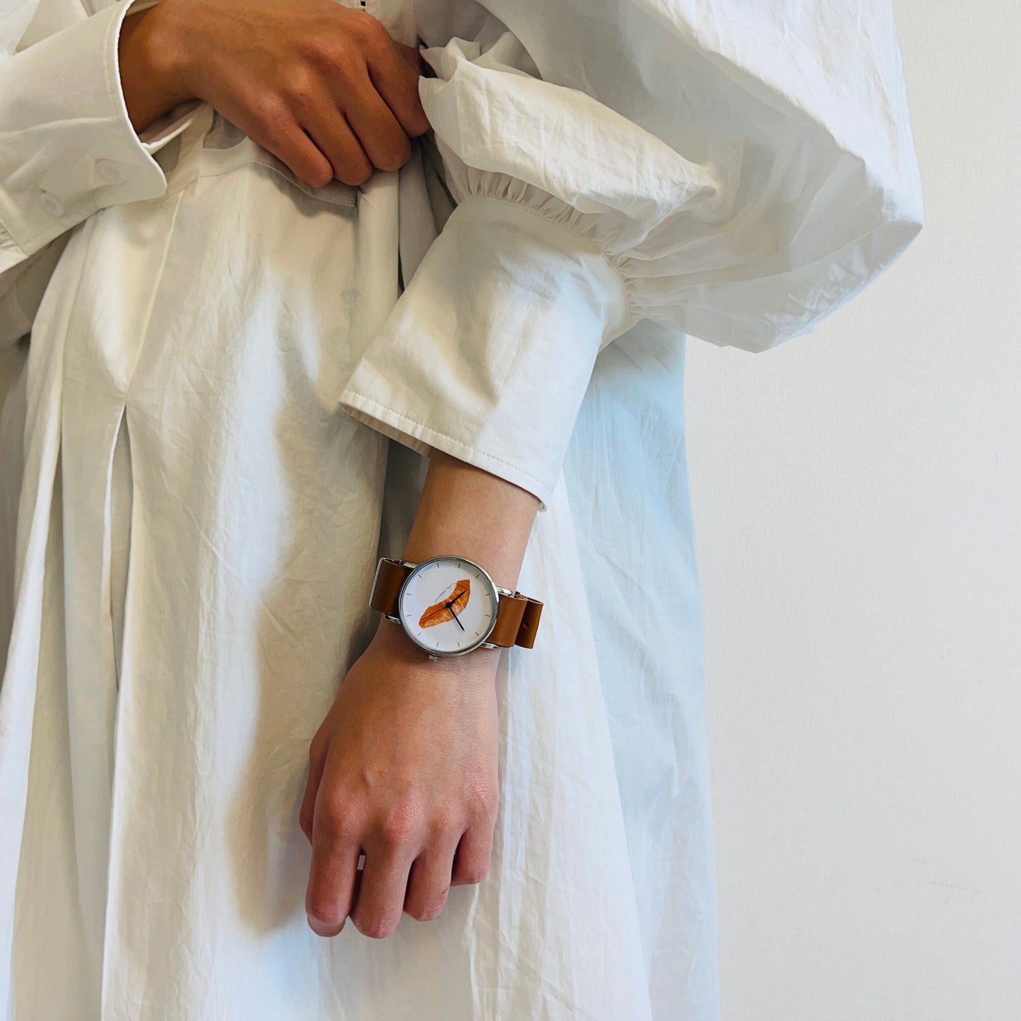 びとbito- Handicraft Watch 日本手工錶 - 三文魚壽司