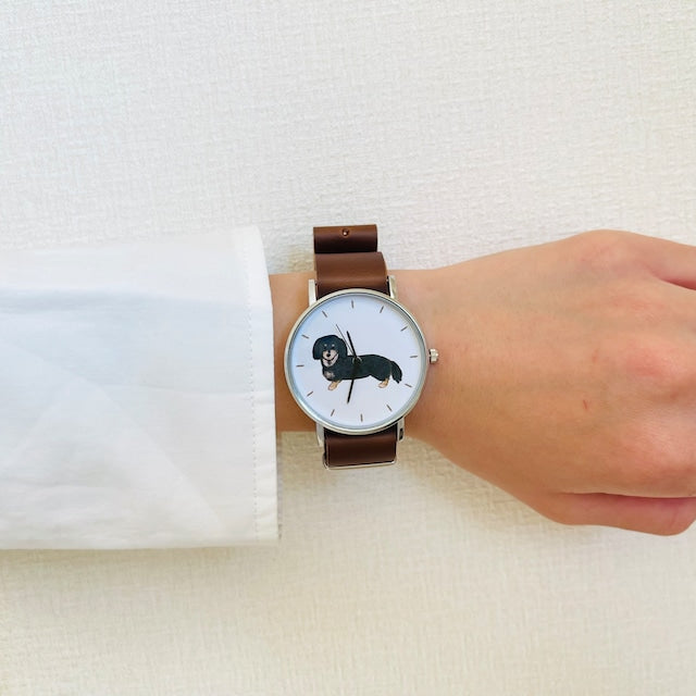 びとbito - Handicraft Watch 日本手工錶 - 黑臘腸犬