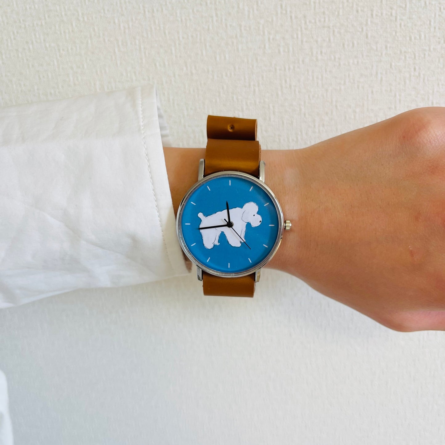 びとbito - Handicraft Watch 日本手工錶 - 貴婦狗 (藍底)