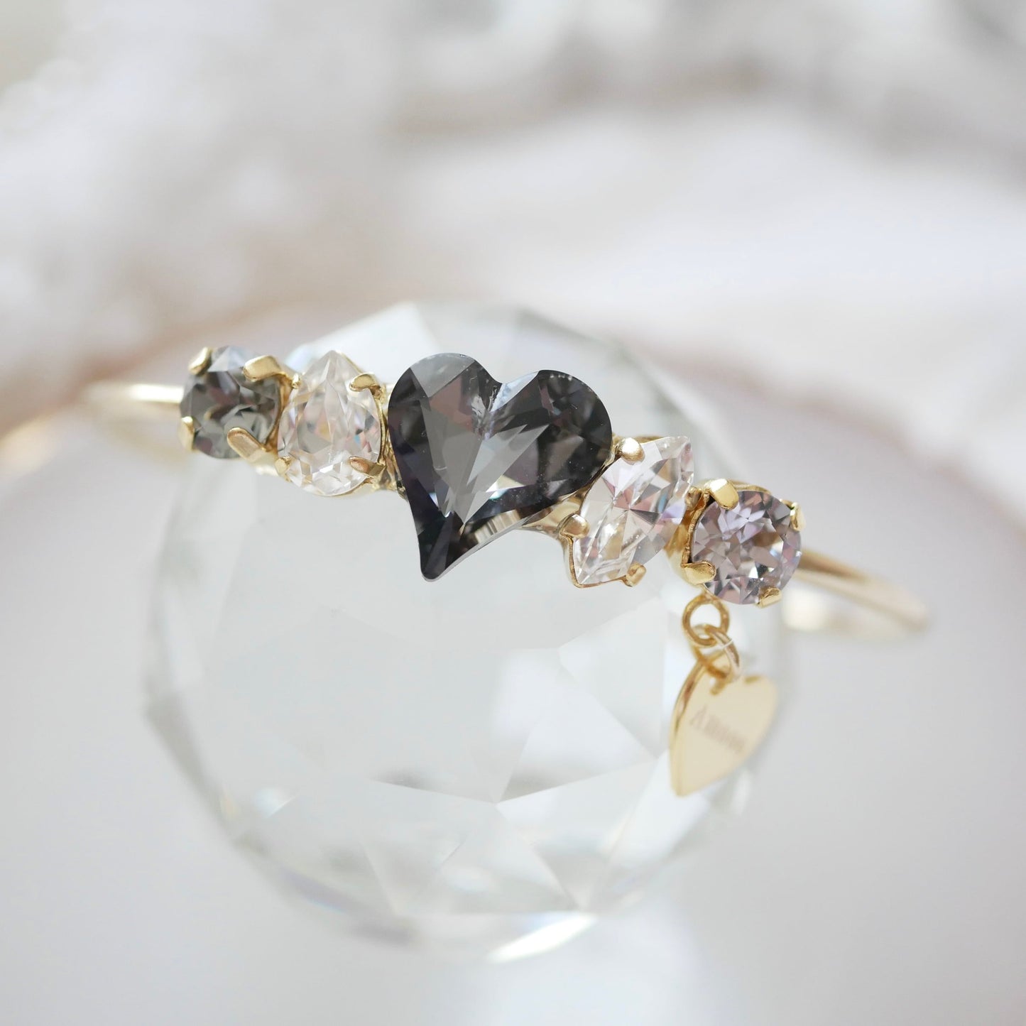 Amooo - 日本手作 ❤︎ Swarovski Bangle 甜美心心施華洛世水晶手鈪 #799