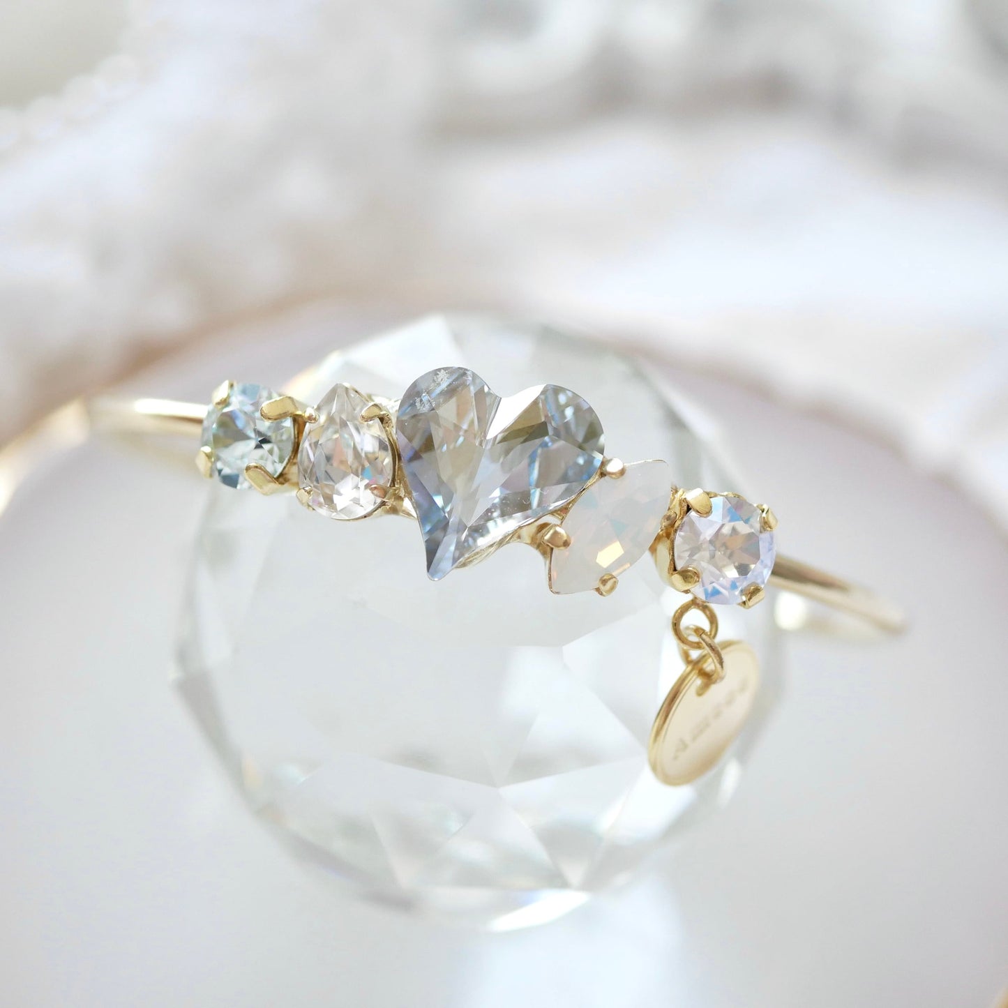 Amooo - 日本手作 ❤︎ Swarovski Bangle 甜美心心施華洛世水晶手鈪 #799