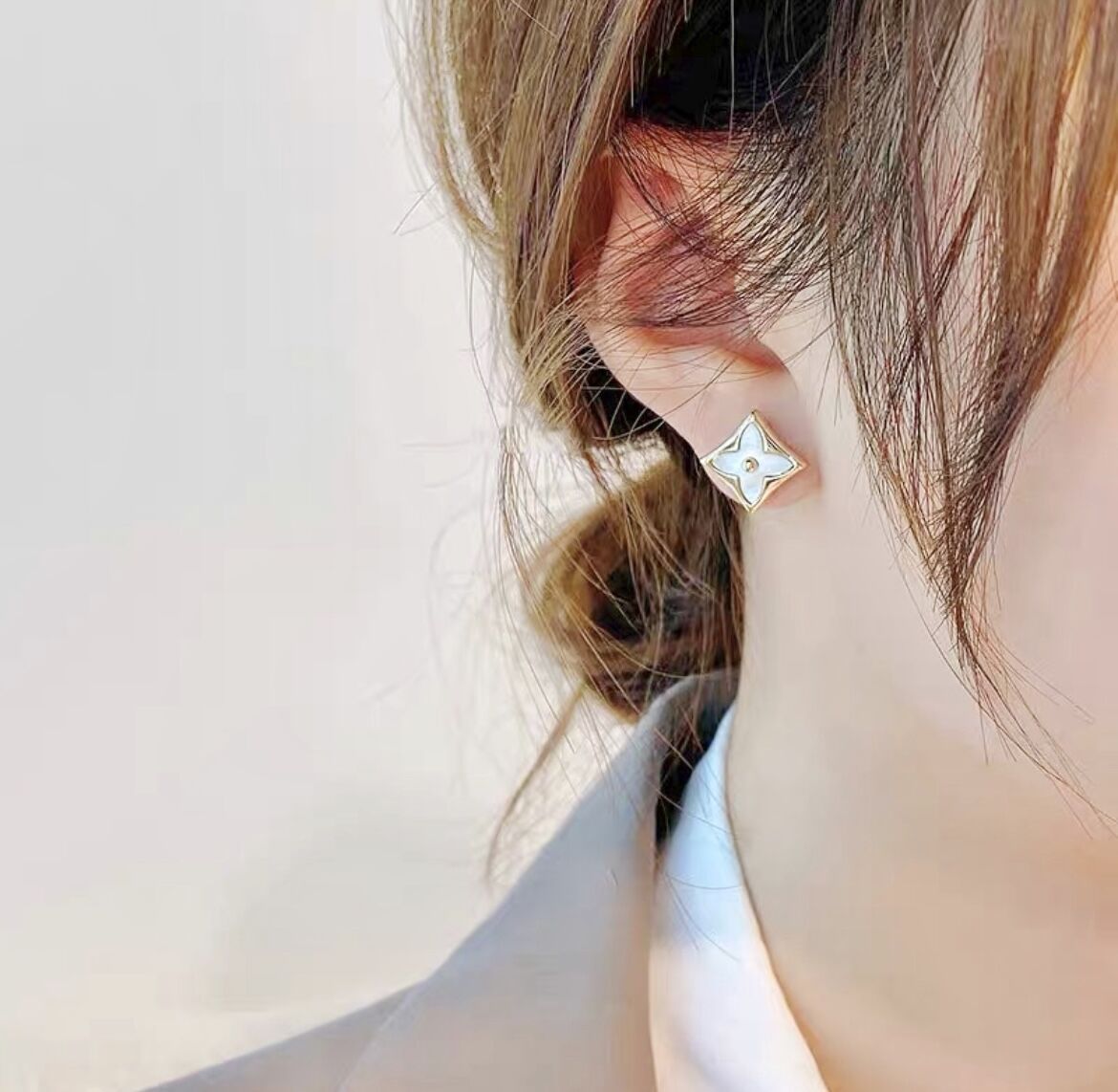 In. Accessory - 日本手作 *・゚square flower pierce #008*・゚