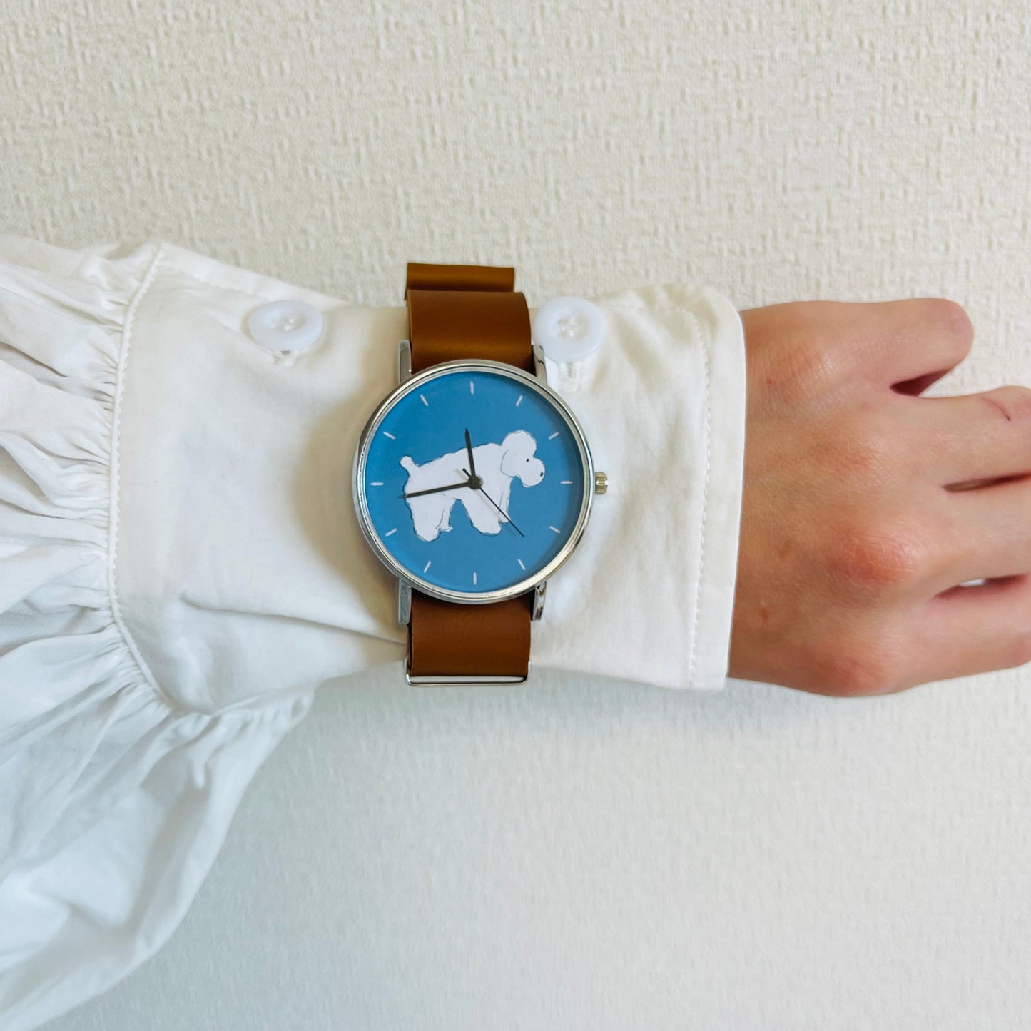 びとbito - Handicraft Watch 日本手工錶 - 貴婦狗 (藍底)