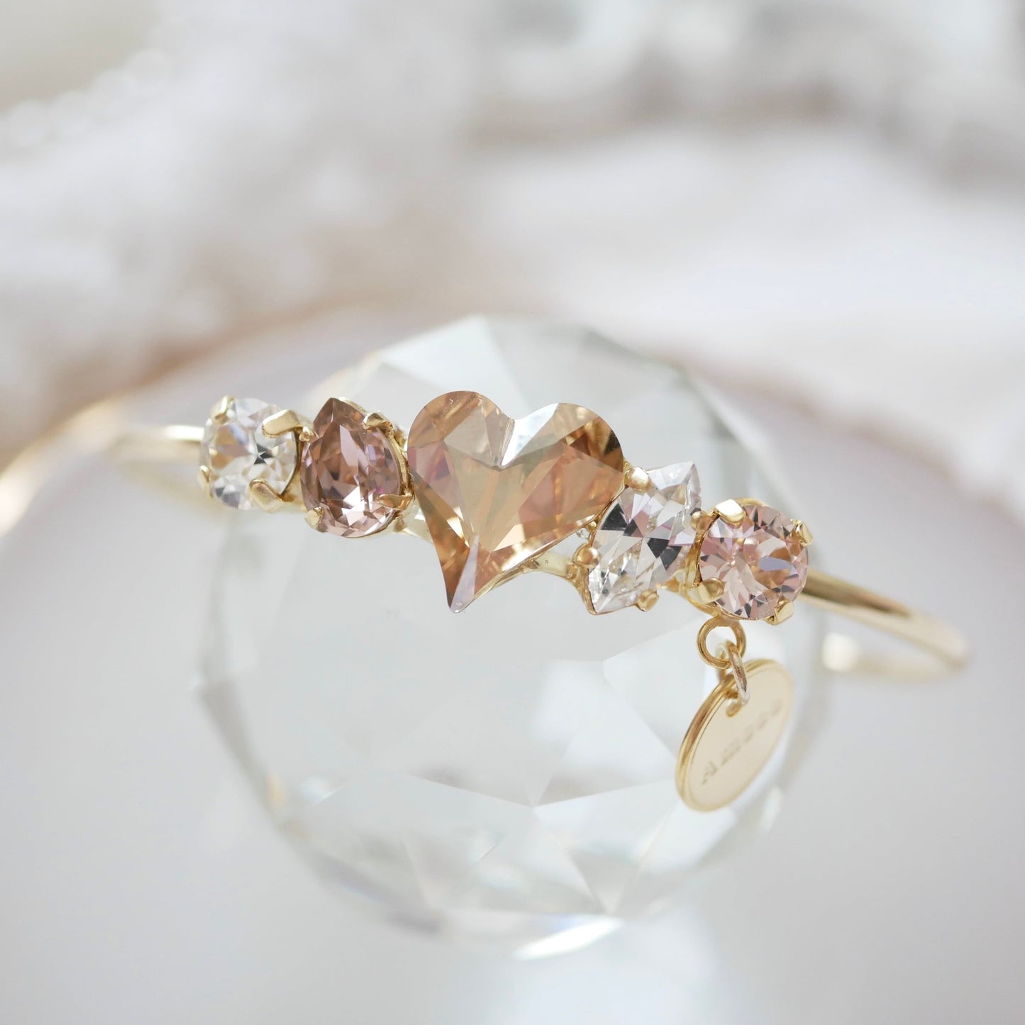 Amooo - 日本手作 ❤︎ Swarovski Bangle 甜美心心施華洛世水晶手鈪 #799