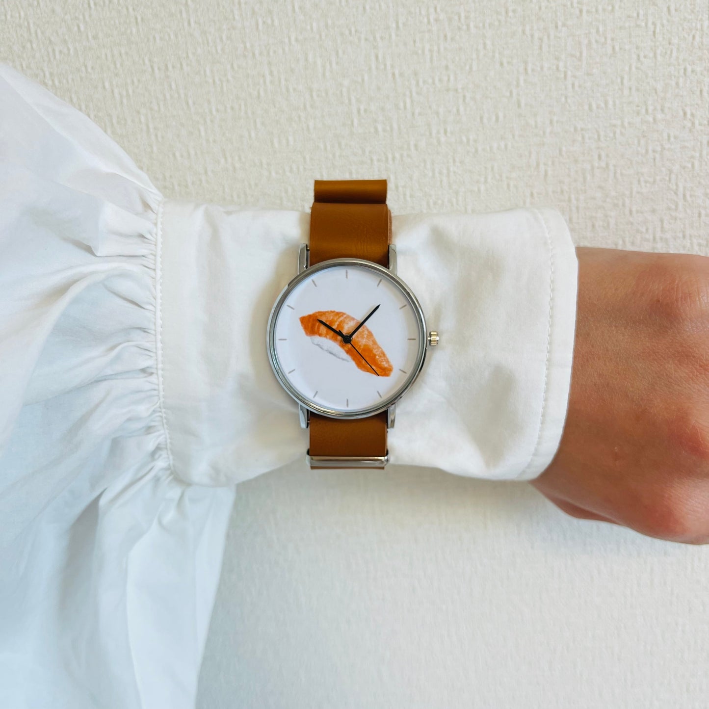 びとbito- Handicraft Watch 日本手工錶 - 三文魚壽司