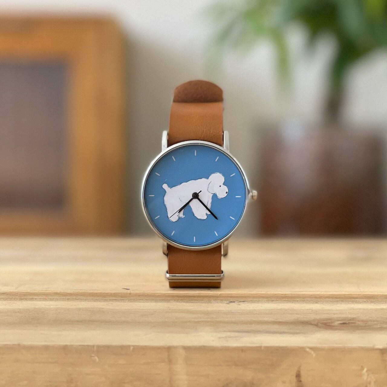 びとbito - Handicraft Watch 日本手工錶 - 貴婦狗 (藍底)