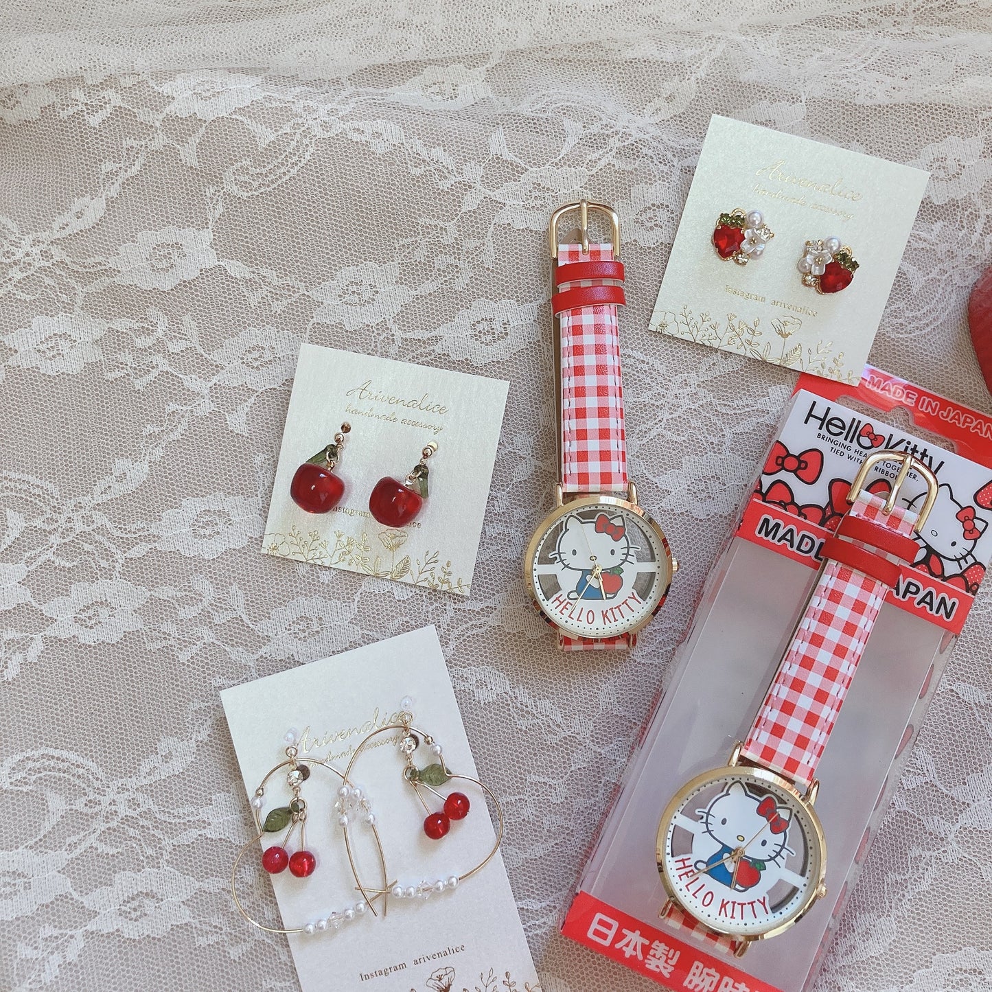Made in Japan Hello Kitty Watch 女裝 日本製 Hello Kitty 田園紅白格仔手錶