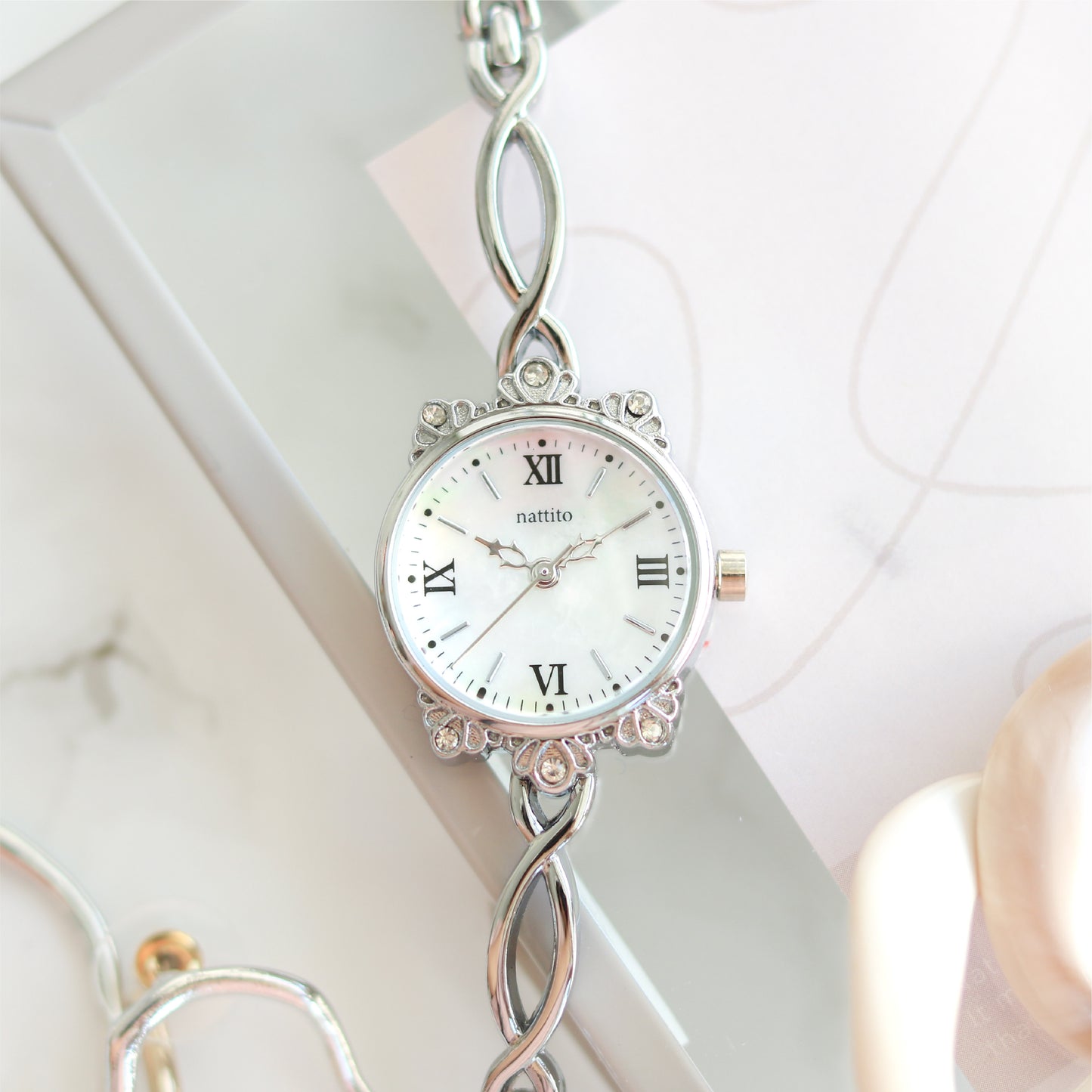 [再次登場!] Elegant & Classic Frame Bracelet Watch 女裝 復古畫框手鏈錶