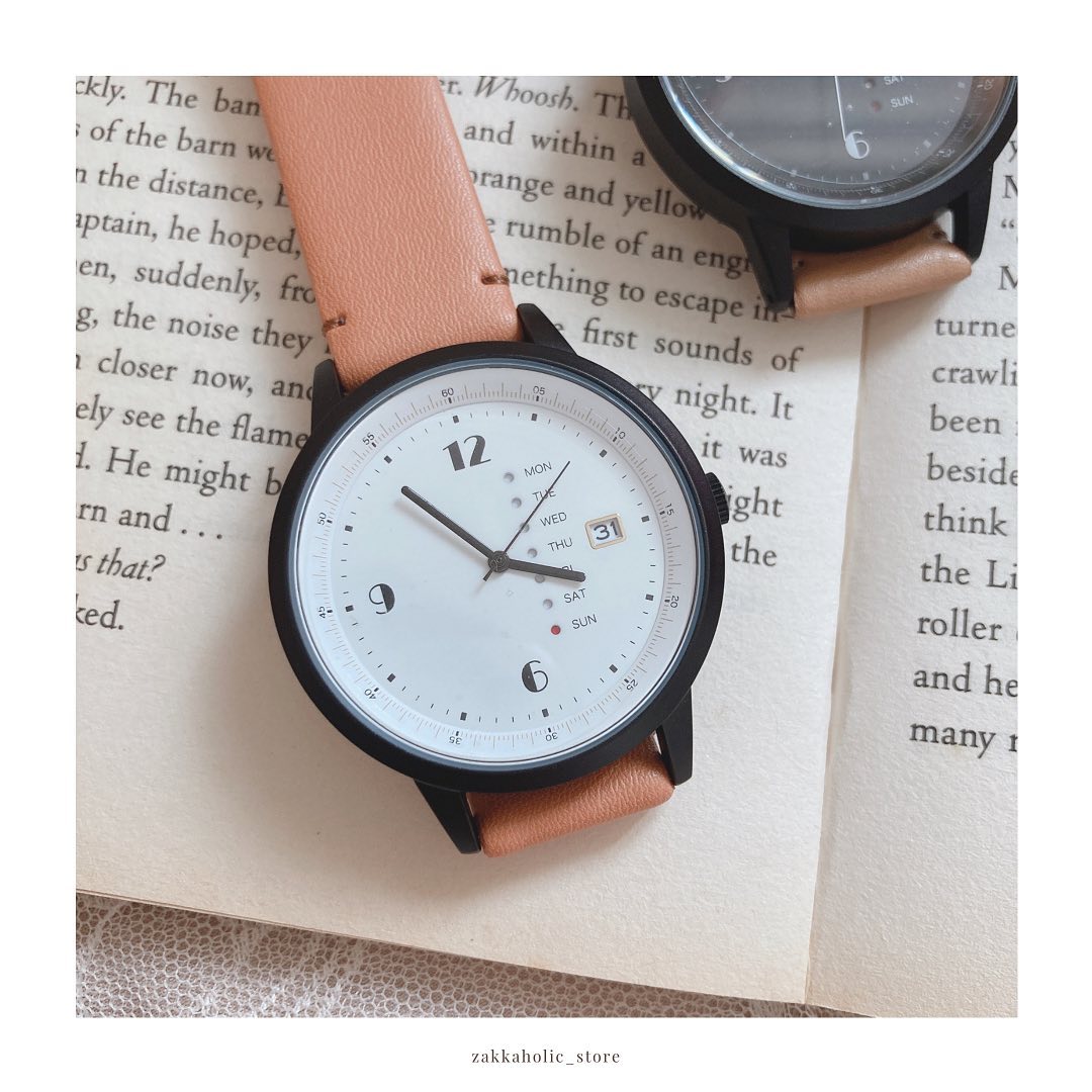 Unisex Calendar Watch 山系日期星期手錶