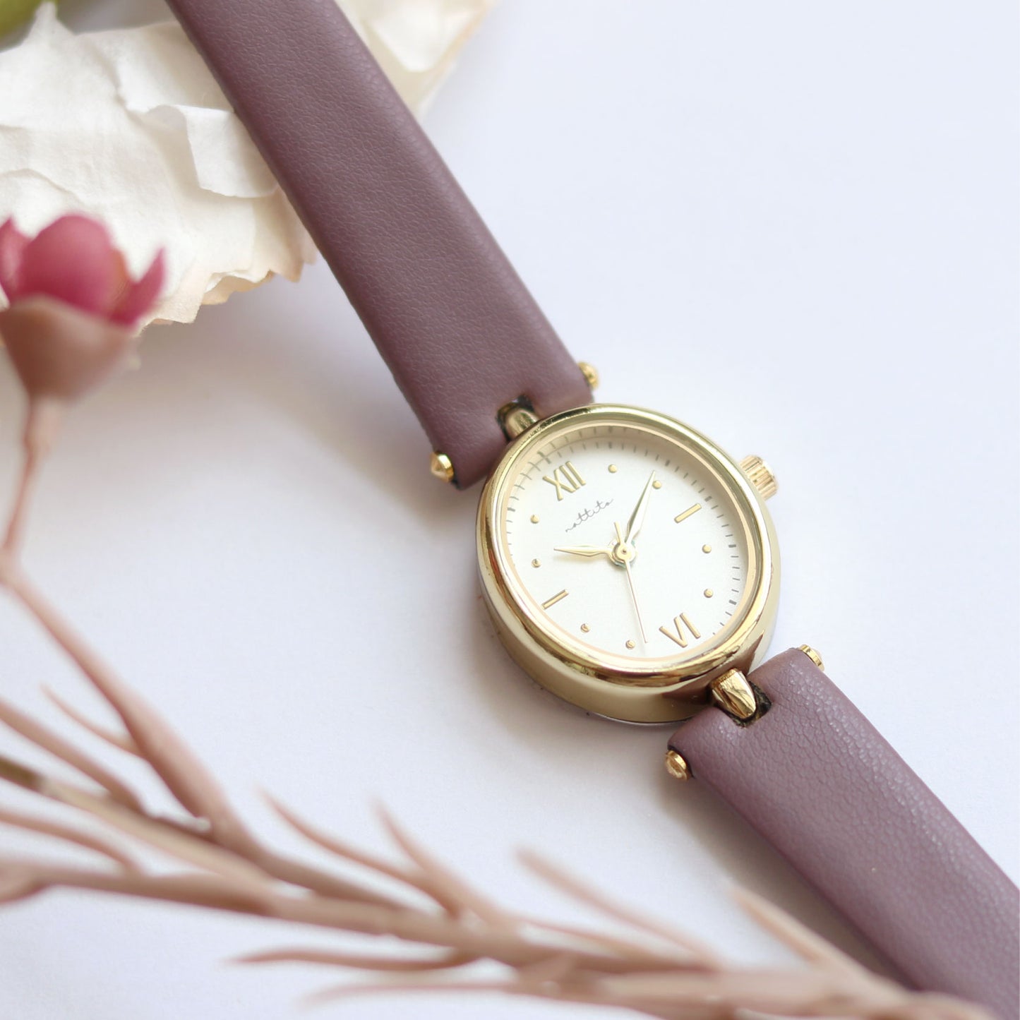 Antique Ellipse Watch 復古橢圓手錶 女裝