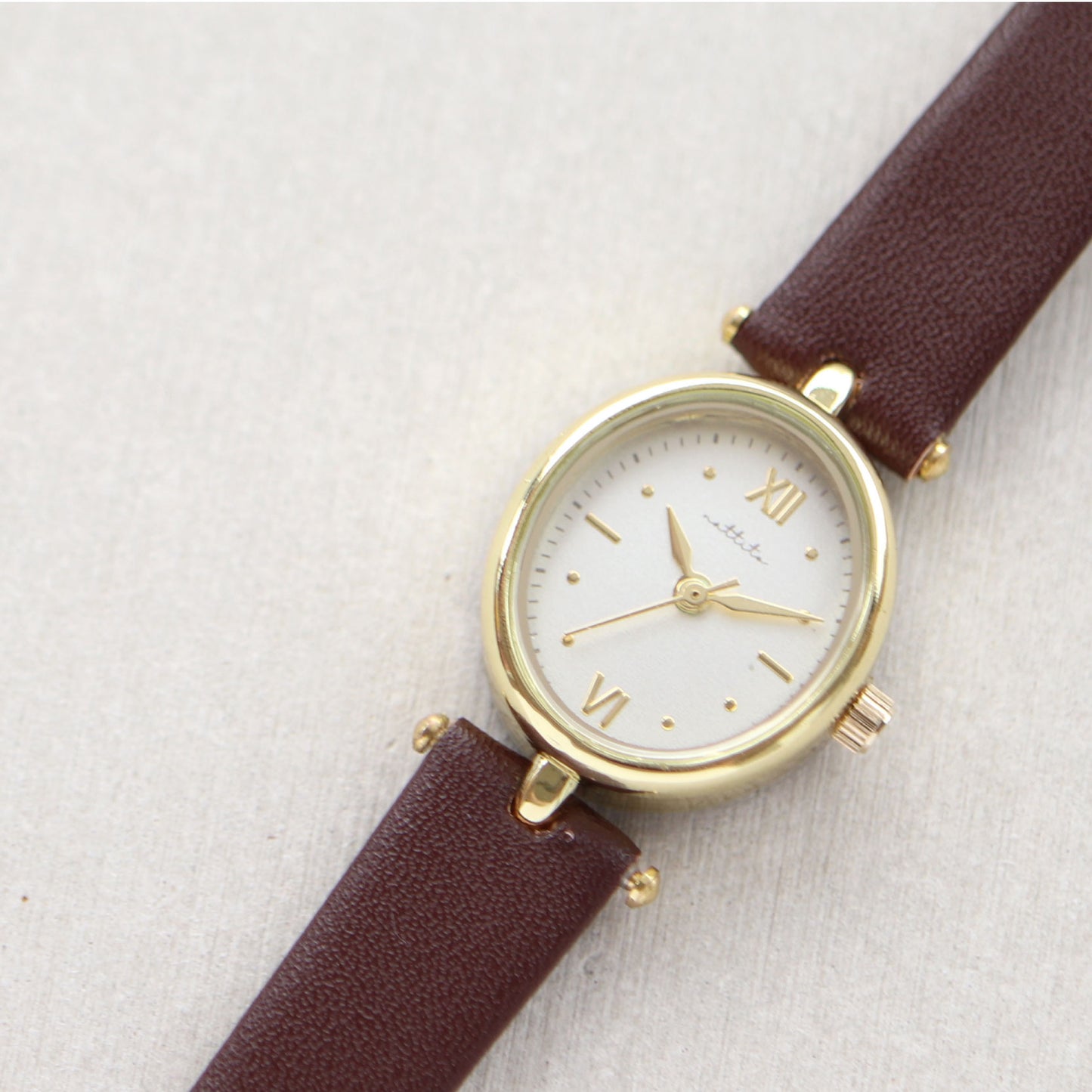 Antique Ellipse Watch 復古橢圓手錶 女裝