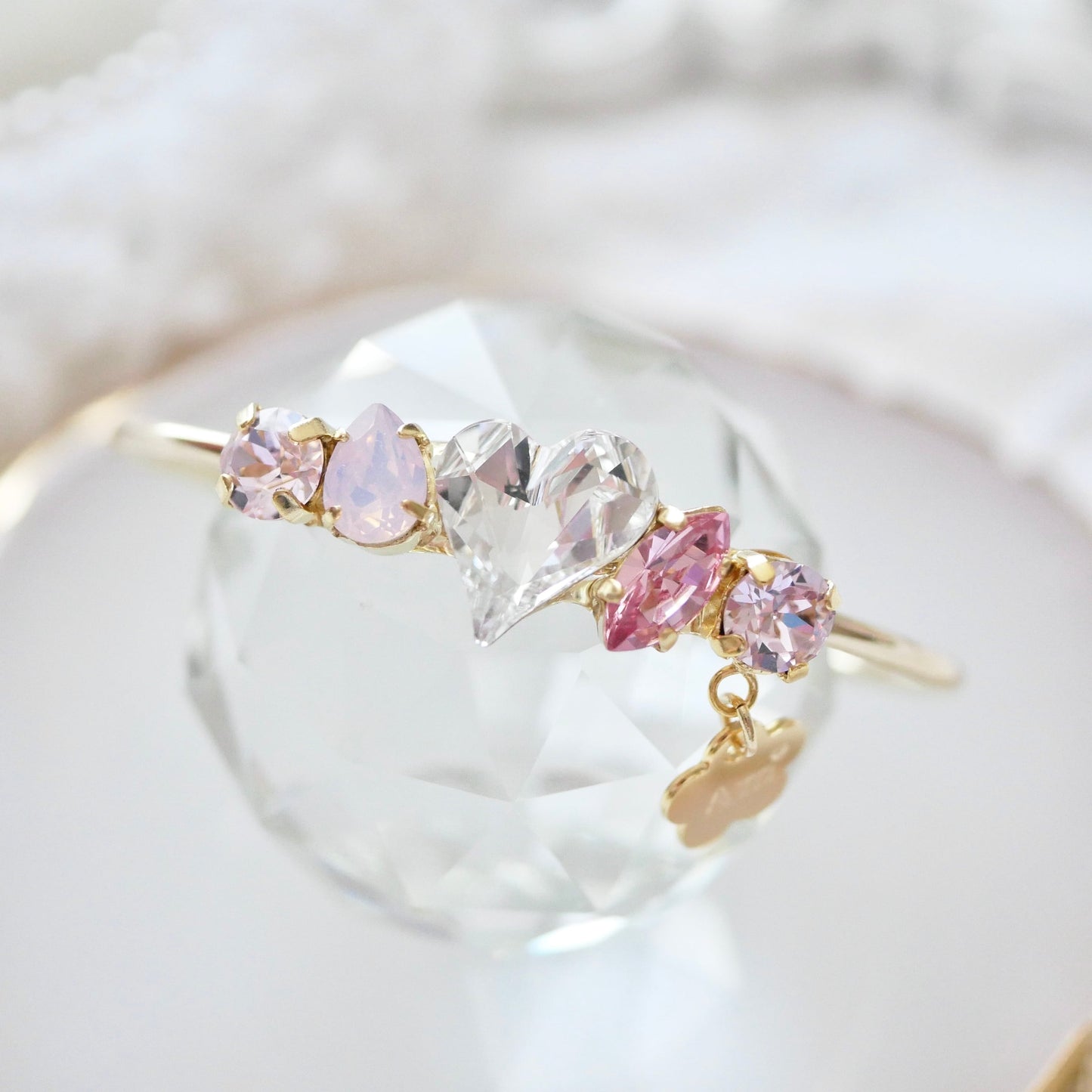 Amooo - 日本手作  ❤︎ Swarovski Bangle 甜美心心施華洛世水晶手鈪 #799